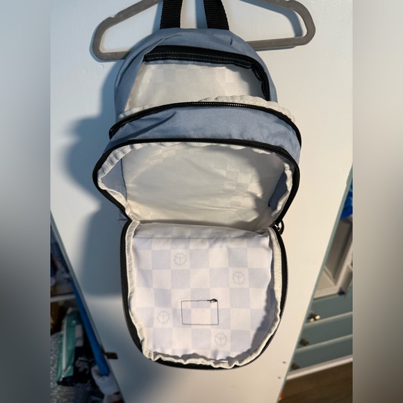 Vans Mini Backpack - Picture 3 of 8